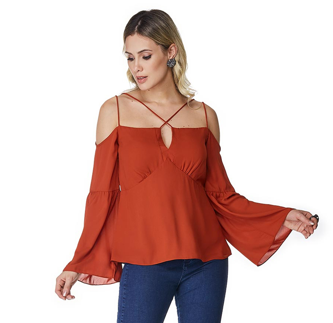 Blusa manga longa com alça
