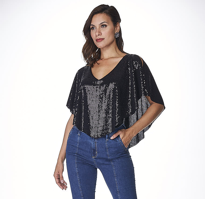 Blusa manga curta com paetê preto 